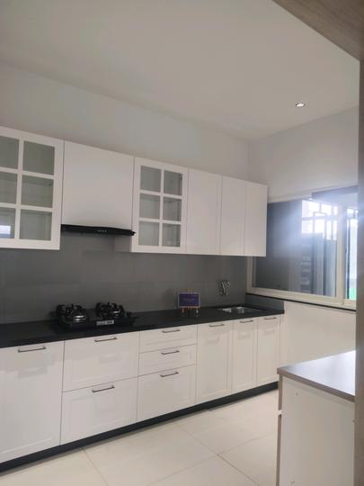 Rohan Silver Gracia by Bivega Realty Main Image 1