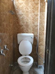 Bedroom Image of 400 Sq.ft 1 BHK Builder Floor for rent in Laxmi Nagar New Delhi for Rs. 15000