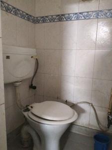 Common Bathroom Image of 1250 Sq.ft 2 BHK Apartment / Flat for sale in Vikaspuri New Delhi for Rs. 10000000