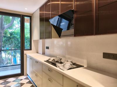 Kitchen Image of 1650 Sq.ft 3 BHK Builder Floor for sale in Green Wood Luxury Floors, Sector 45 Gurgaon for Rs. 28400000
