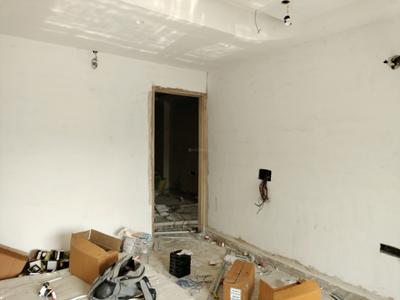 Bedroom Image of 2100 Sq.ft 4 BHK Builder Floor for sale in Deenpur New Delhi for Rs. 17000000