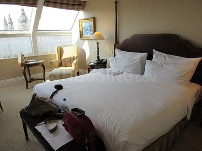Bedroom Image of 2750 Sq.ft 4 BHK Apartment / Flat for sale in Mahaveer Tower, Worli Mumbai for Rs. 184000000