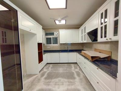 Kitchen Image of 2700 Sq.ft 3 BHK Builder Floor for sale in Navjeevan Vihar New Delhi for Rs. 105000000
