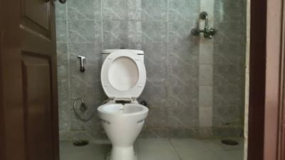 Image of 1040 Sq.ft 2 BHK Apartment / Flat for rent in Logix Blossom Greens, Sector 143, Noida for Rs. 25000