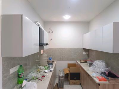 Kitchen Image of 1450 Sq.ft 3 BHK Builder Floor for sale in Signatureglobal City 37D 1 by Signatureglobal Homes Private Limited, Sector 37D Gurgaon for Rs. 20800000
