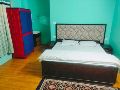 Bedroom Image of 950 Sq.ft 2 BHK Apartment / Flat for rent in Jutogh Cantonment Shimla for Rs. 21000