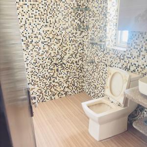Bathroom Image of 1550 Sq.ft 3 BHK Apartment / Flat for sale in Unesco Apartments, Patparganj New Delhi for Rs. 35000000