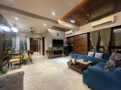 4.5 BHK Flat