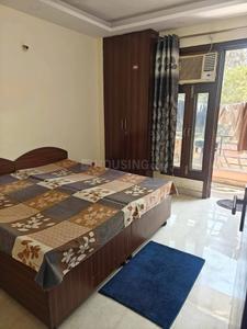 Bedroom Image of 501 Sq.ft 1 BHK Builder Floor for rent in Old Double Storey, Lajpat Nagar New Delhi for Rs. 25000