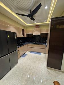 Kitchen Image of 900 Sq.ft 2 BHK Builder Floor for sale in Ramesh Nagar New Delhi for Rs. 9500000