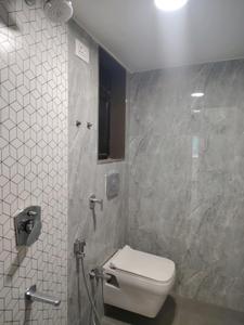 Common Bathroom Image of 900 Sq.ft 1 BHK Apartment / Flat for rent in Rosa Gardenia, Kasarvadavali Thane for Rs. 22006