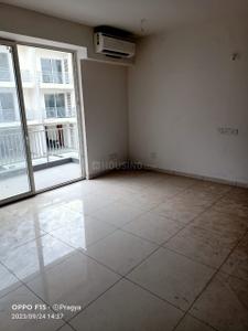 Hall Image of 2440 Sq.ft 3.5 BHK Apartment / Flat for sale in Godrej Palm Retreat, Sector 150 Noida for Rs. 33900000