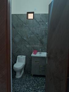 Bathroom Image of 1600 Sq.ft 3.5 BHK Independent House for sale in Govindpuram Ghaziabad for Rs. 9500000