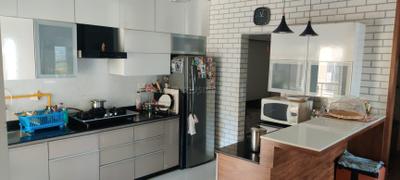 Kitchen Image of 1850 Sq.ft 3 BHK Apartment / Flat for rent in Adani The Meadows, Shantigram Ahmedabad for Rs. 60000