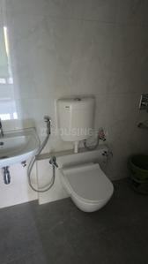 Image of 600 Sq.ft 2 BHK Apartment / Flat for rent in Dadar East, Mumbai for Rs. 54000