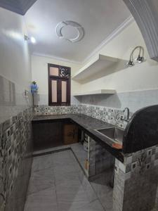 Kitchen Image of 600 Sq.ft 1.5 BHK Builder Floor for rent in RWA Jitar Nagar Block C, Krishna Nagar New Delhi for Rs. 13000