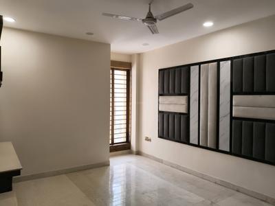 Bedroom Image of 2550 Sq.ft 2 BHK Builder Floor for rent in Palam Vihar Gurgaon for Rs. 50000