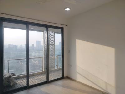 Bedroom Image of 950 Sq.ft 2.5 BHK Apartment / Flat for rent in Raheja Acropolis, Chembur Mumbai for Rs. 101000