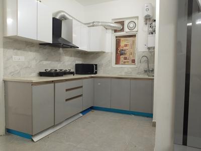 Kitchen Image of 1520 Sq.ft 3 BHK Builder Floor for rent in Signature Global City 92, Sector 92 Gurgaon for Rs. 42000