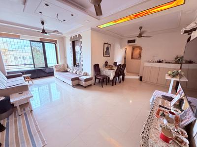 Living Room Image of 1300 Sq.ft 3 BHK Apartment / Flat for sale in Borivali West Mumbai for Rs. 30000000