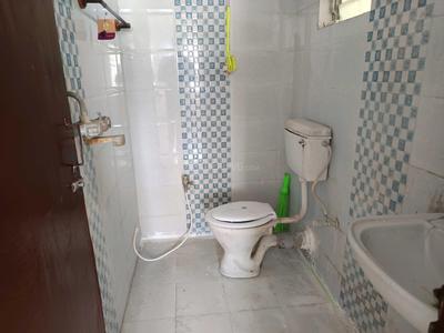 Bathroom Image of 1057 Sq.ft 2 BHK Apartment / Flat for sale in Baranagar Kolkata for Rs. 4800000