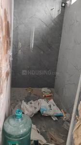 Bathroom Image of 600 Sq.ft 1 BHK Apartment / Flat for rent in Kondapur Hyderabad for Rs. 21000