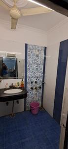 Bathroom Image of 1600 Sq.ft 2 BHK Independent House for rent in Sector 46 Noida for Rs. 50000