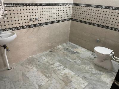 Bathroom Image of 3500 Sq.ft 4 BHK Independent House for sale in Ashiyana Lucknow for Rs. 22500000