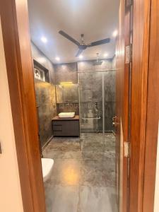 Bathroom Image of 1800 Sq.ft 3 BHK Builder Floor for rent in Tilak Nagar New Delhi for Rs. 60000