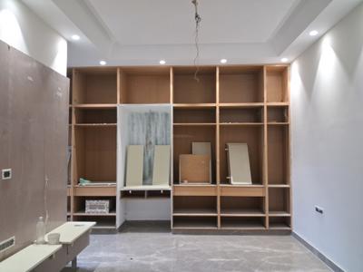 Bedroom Image of 2700 Sq.ft 4 BHK Builder Floor for sale in Paschim Vihar New Delhi for Rs. 60000800