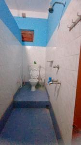 Bathroom Image of 1000 Sq.ft 2 BHK Independent House for rent in Airport Gate no. 1 Kolkata for Rs. 9500
