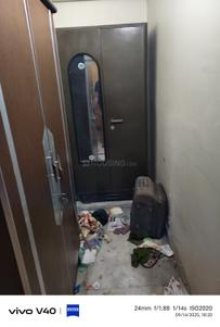 Bedroom Image of 800 Sq.ft 1 BHK Studio for sale in LIG Apartment, Vikaspuri New Delhi for Rs. 7500000