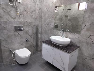 Bathroom Image of 8000 Sq.ft 7 BHK Villa for sale in Sector 15A Noida for Rs. 115000000