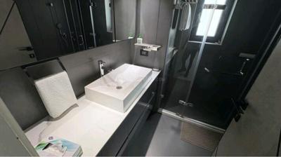 Bathroom Image of 2719 Sq.ft 3 BHK Apartment / Flat for sale in Central Park Resorts, Sector 48 Gurgaon for Rs. 75000000