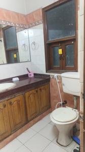 Image of 1800 Sq.ft 3 BHK Builder Floor for rent in Sector 41, Noida for Rs. 40000