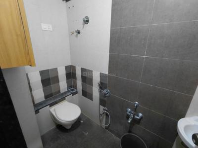 Image of 1088 Sq.ft 2 BHK Apartment / Flat for rent in Kankaria, Ahmedabad for Rs. 23000