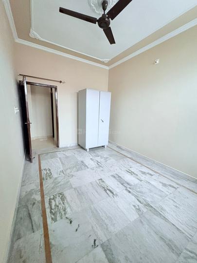 Channi Himmat Bedroom 1