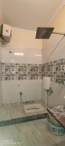 Bathroom Image of 1000 Sq.ft 2 BHK Apartment / Flat for rent in Mahmoorganj Varanasi for Rs. 22000