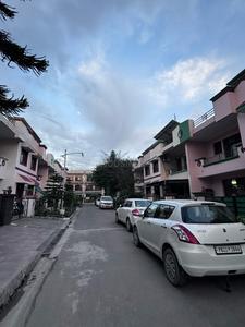 Image of 1500 Sq.ft 6 BHK Independent House for sale in Lohgarh, Zirakpur for Rs. 18500000