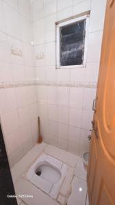 Bathroom Image of 650 Sq.ft 1 BHK Apartment / Flat for rent in Gagan Unnatii, Kondhwa Budruk Pune for Rs. 14500