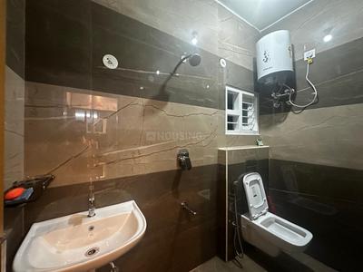 Bathroom Image of 1200 Sq.ft 2 BHK Independent House for rent in Aduru Bengaluru for Rs. 25000