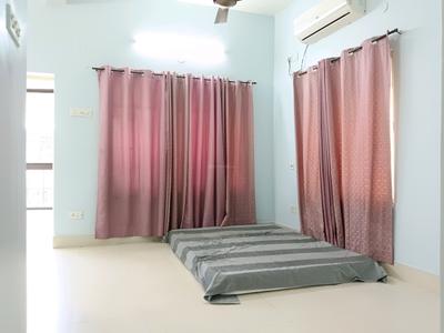 Bedroom Image of 1130 Sq.ft 2 BHK Apartment / Flat for sale in Jadavpur Kolkata for Rs. 7500000