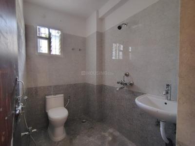 Bathroom Image of 1500 Sq.ft 3 BHK Apartment / Flat for rent in Ratu Road Ranchi for Rs. 15999