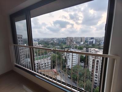 Balcony Image of 1185 Sq.ft 2 BHK Apartment / Flat for rent in Monte South, Byculla Mumbai for Rs. 130000