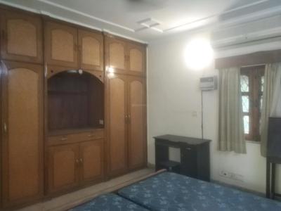 Bedroom Image of 1800 Sq.ft 3 BHK Apartment / Flat for rent in Vasant Kunj New Delhi for Rs. 80000