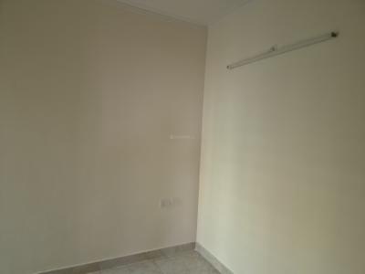 Image of 855 Sq.ft 2 BHK Apartment / Flat for rent in Gaurs Siddhartham, Siddharth Vihar, Ghaziabad for Rs. 24000