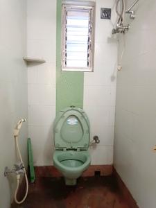 Common Bathroom Image of 700 Sq.ft 2 BHK Apartment / Flat for sale in Paschim Putiary Kolkata for Rs. 4100000