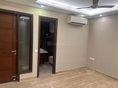 Bedroom Image of 1800 Sq.ft 3 BHK Builder Floor for rent in Swaraj Homes Swapankunj Apartments, Kalkaji Extension New Delhi for Rs. 60000