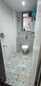 Image of 800 Sq.ft 2 BHK Apartment / Flat for sale in Andheri West, Mumbai for Rs. 21000000