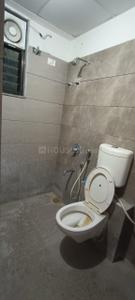 Bathroom Image of 1280 Sq.ft 2 BHK Apartment / Flat for rent in Chandlodia Ahmedabad for Rs. 20000